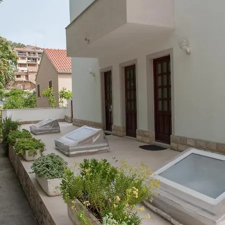Apartment Dilk *